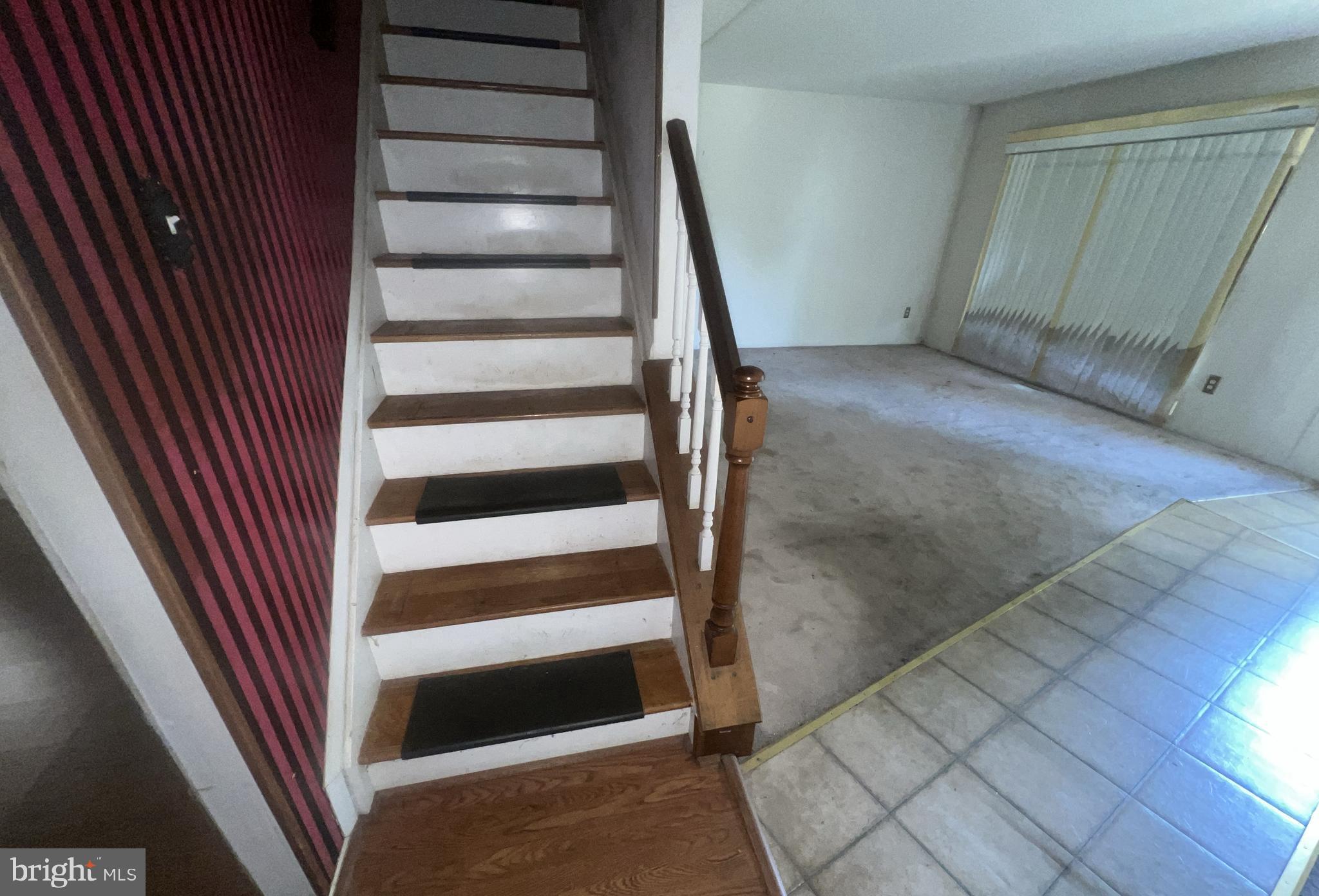 1723 Gabriel Court Crofton, MD 21114 - Photo 15 of 46 a view of entryway