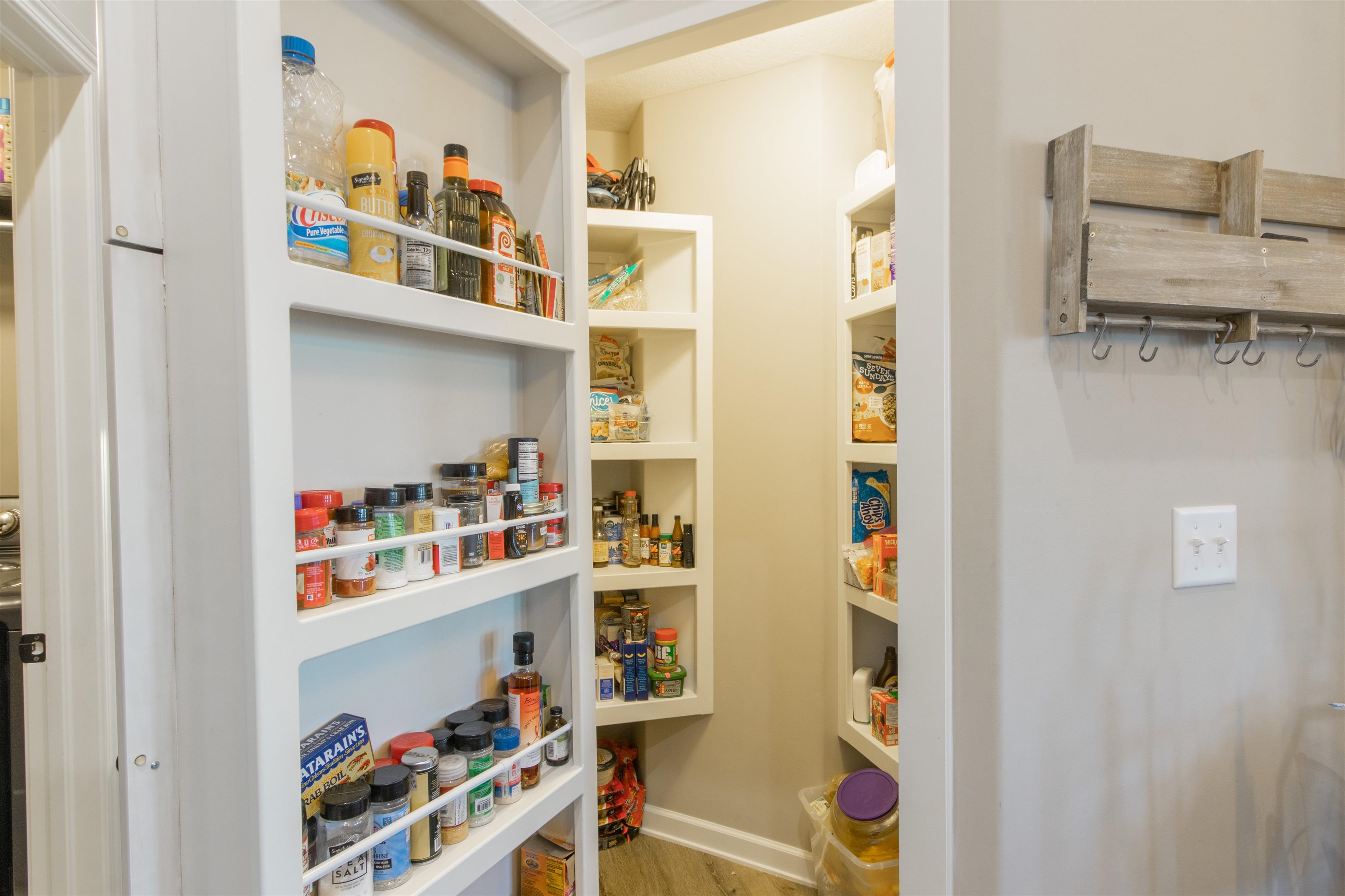 2501 New Spring Circle Derby, KS 67037 - Photo 8 of 33