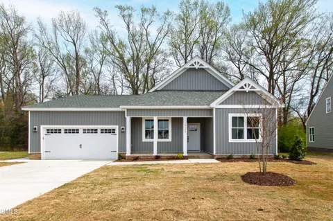 $369,900 | 4528 Fairhaven Drive West, Wilson, NC 27893