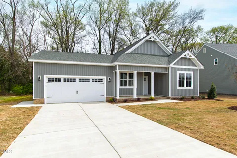 $369,900 | 4528 Fairhaven Drive West, Wilson, NC 27893