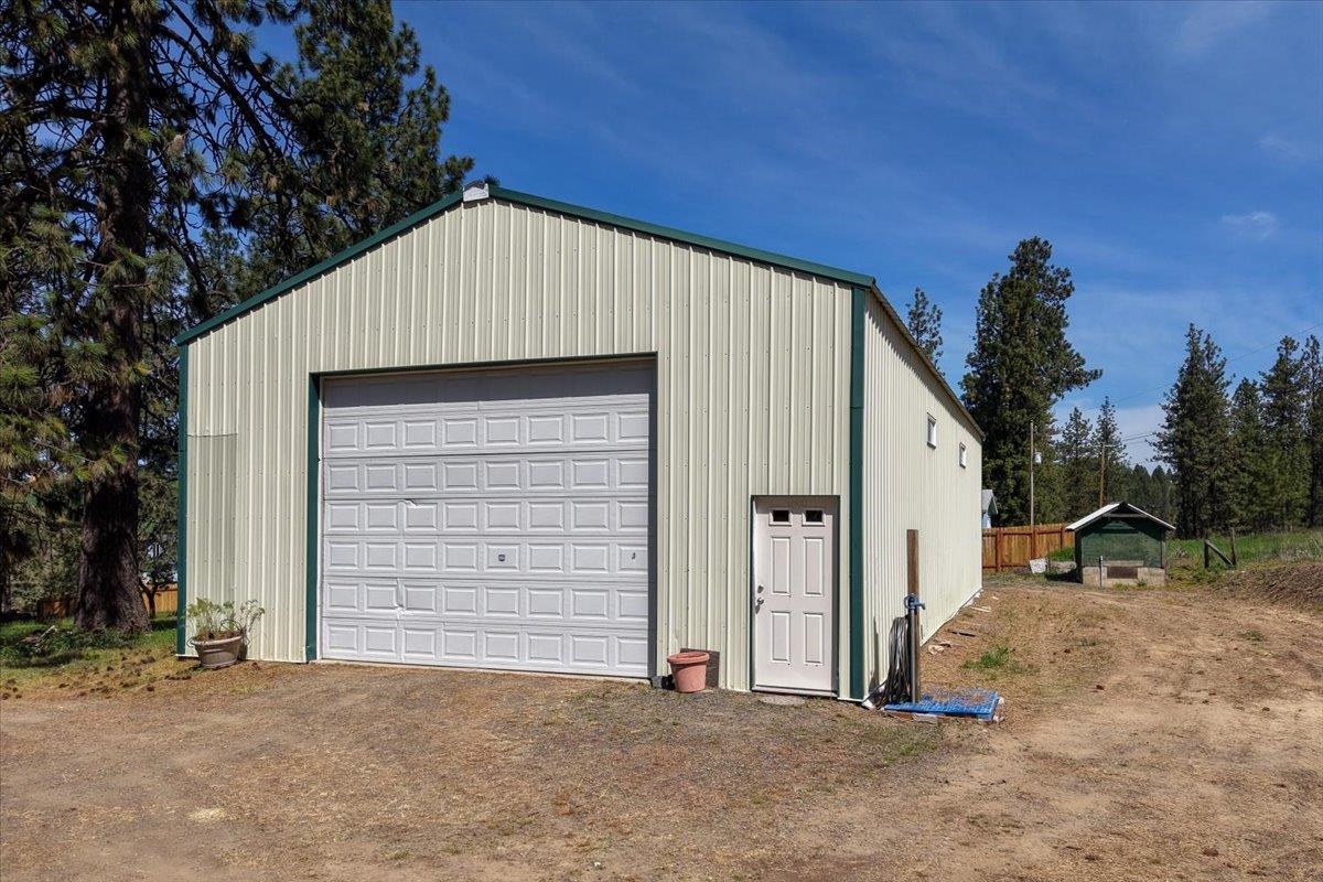 13101 South Andrus Road Cheney, WA 99004 - Photo 3 of 15