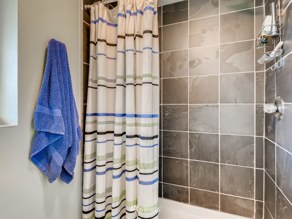 7515 Braemar Drive Edmonds, WA 98026 - Photo 19 of 40