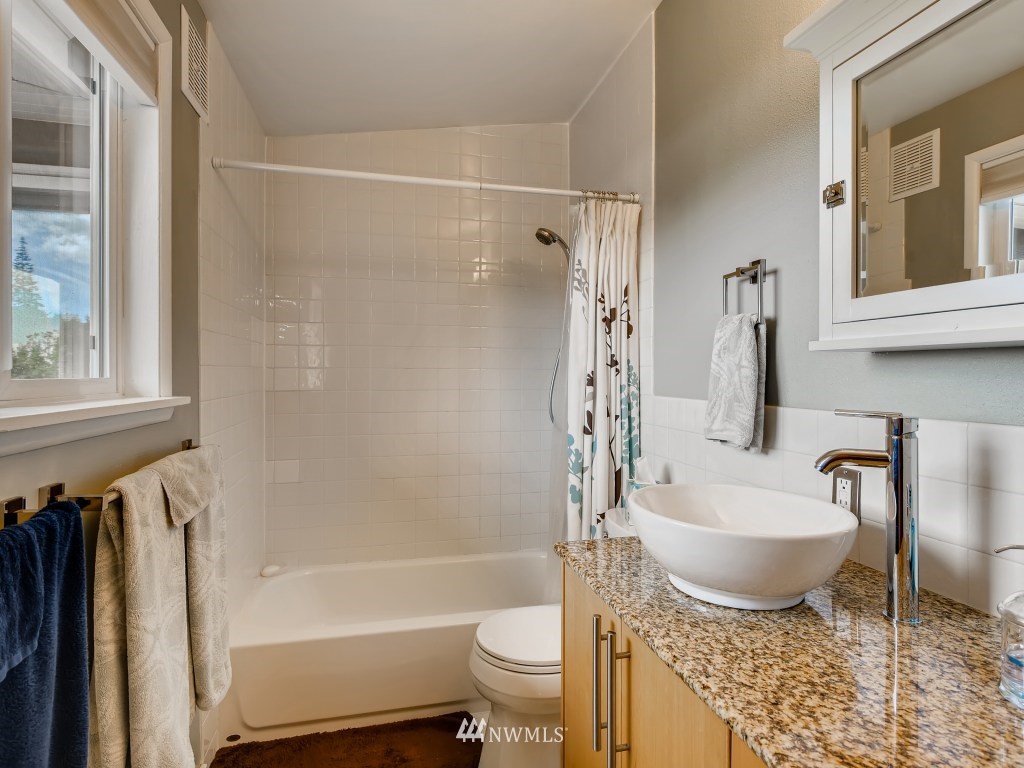 7515 Braemar Drive Edmonds, WA 98026 - Photo 28 of 40