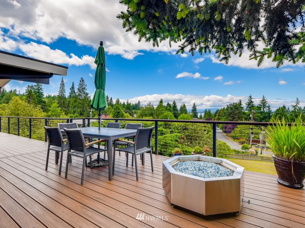 7515 Braemar Drive Edmonds, WA 98026 - Photo 10 of 40