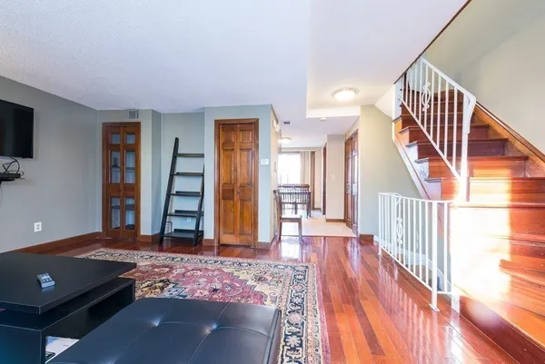 $3,850 | 474 East 7th Street, Unit 2, Boston, MA 02127
