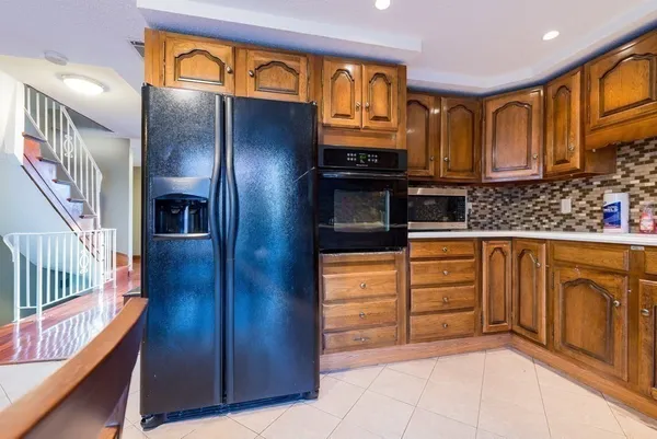 $3,850 | 474 East 7th Street, Unit 2, Boston, MA 02127