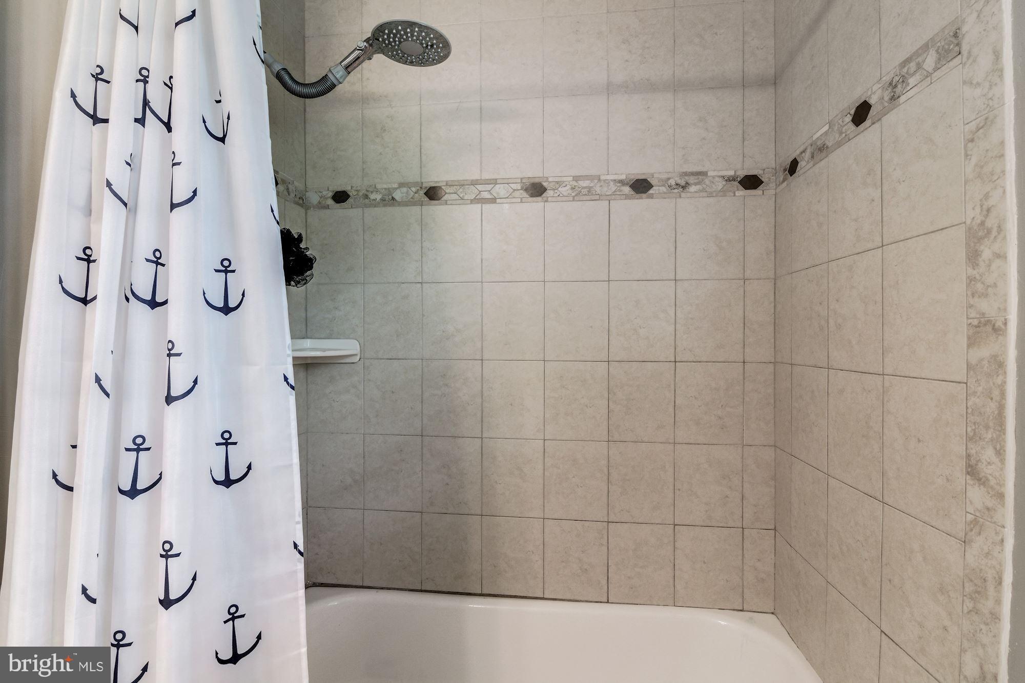 8014 Kidd Street Alexandria, VA 22309 - Photo 27 of 35 Upper Level Bath