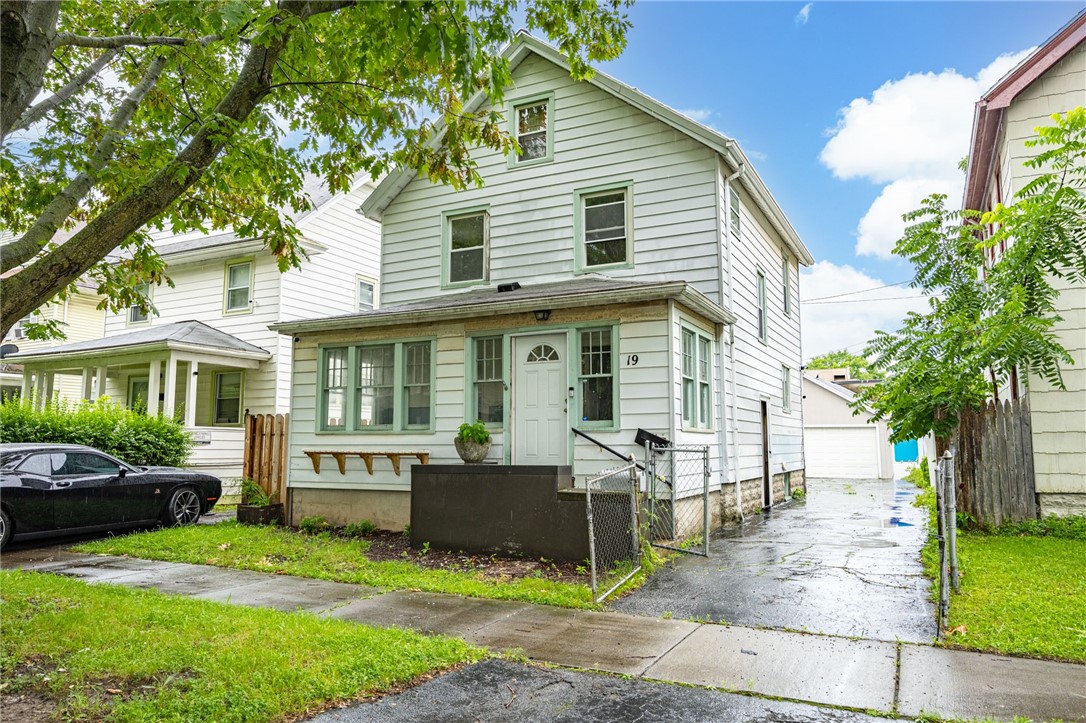 19 Depew Street Rochester, NY 14611 - Photo 1 of 22