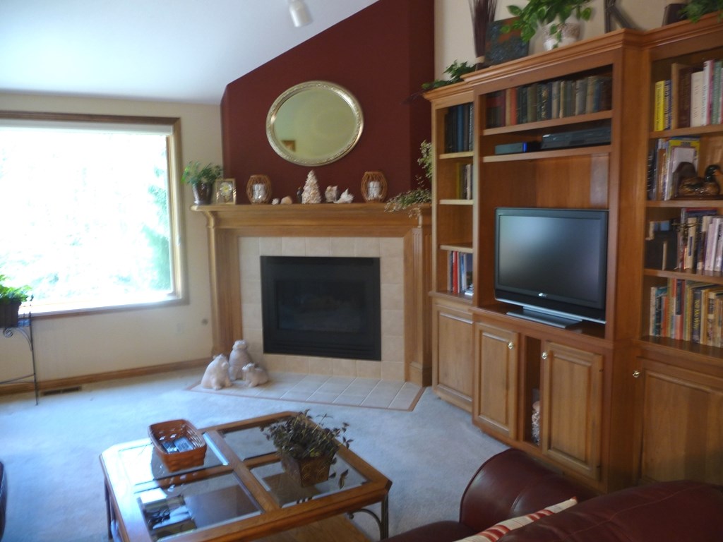 1108 Ruston Pass Fort Wayne, IN 46825 - Photo 5 of 32 Gallery Image 5