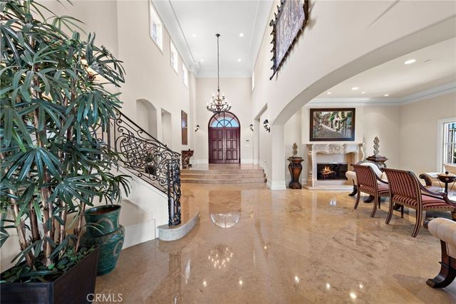 a dinning table and chairs in a room
