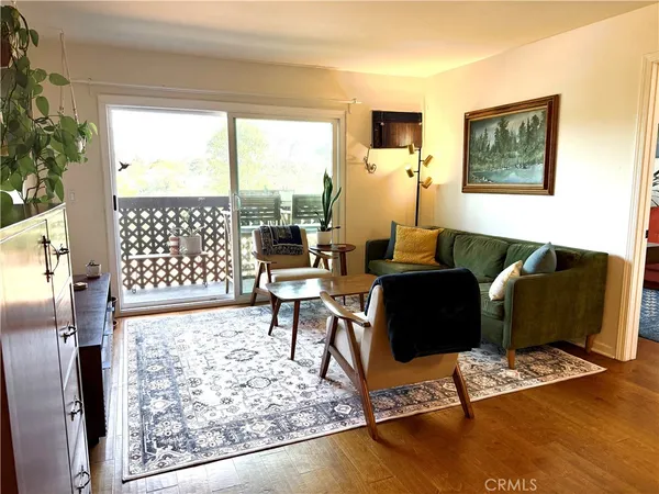 $3,000 | 5870 Benner Street, Unit 204, Los Angeles, CA 90042