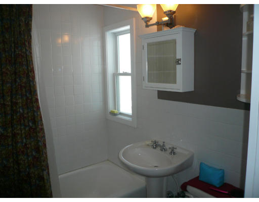 40 Bronx Road Boston, MA 02132 - Photo 8 of 13 Gallery Image 8