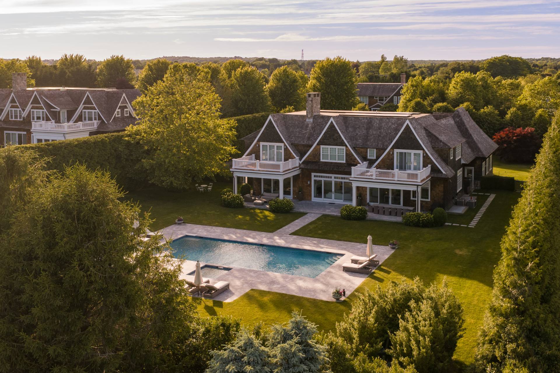 5 Cody Way Bridgehampton, NY 11932 - Photo 3 of 32