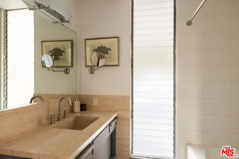 $3,895,000 | 3307 Bonnie Hill Drive, Los Angeles, CA 90068