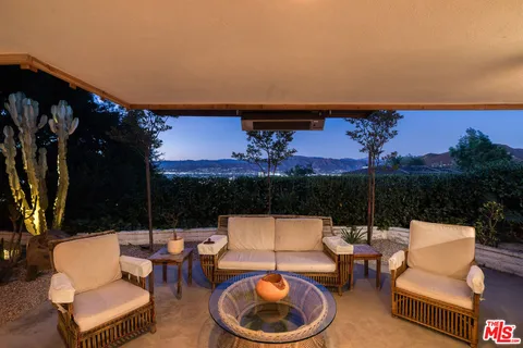 $3,895,000 | 3307 Bonnie Hill Drive, Los Angeles, CA 90068