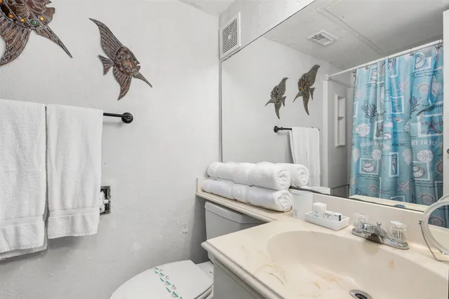 $140,000 | 6300 Seawall Boulevard, Unit 3221, Galveston, TX 77551