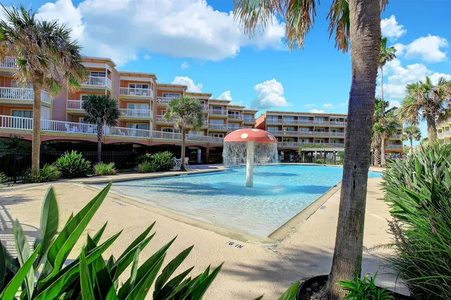 $140,000 | 6300 Seawall Boulevard, Unit 3221, Galveston, TX 77551