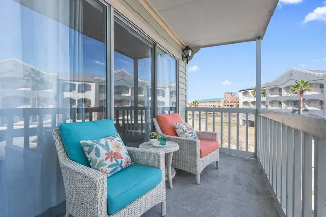 $140,000 | 6300 Seawall Boulevard, Unit 3221, Galveston, TX 77551