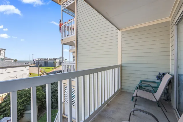$140,000 | 6300 Seawall Boulevard, Unit 3221, Galveston, TX 77551