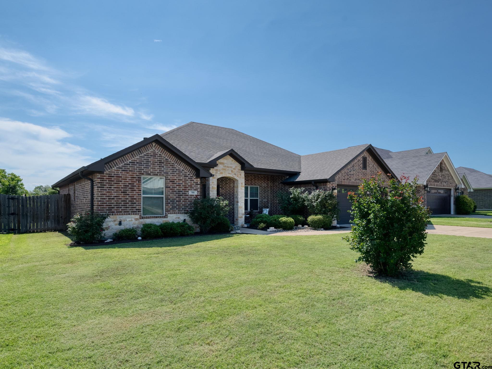 705 Reno Chandler, TX 75758 - Photo 35 of 36