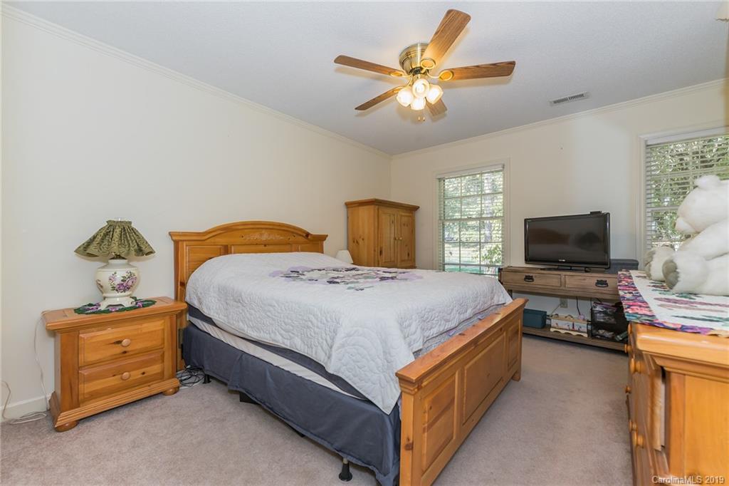 1008 Faith Road Salisbury, NC 28146 - Photo 14 of 29 Gallery Image 14