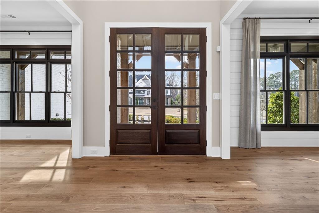 515 Martha Way Alpharetta, GA 30005 - Photo 6 of 80