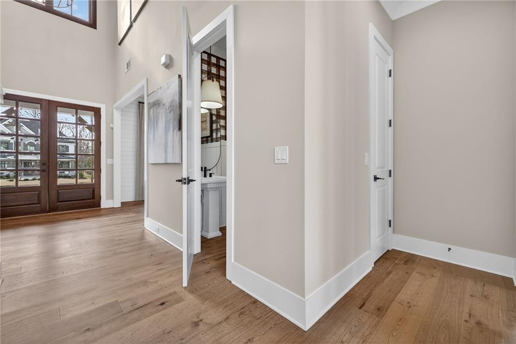 515 Martha Way Alpharetta, GA 30005 - Photo 7 of 80