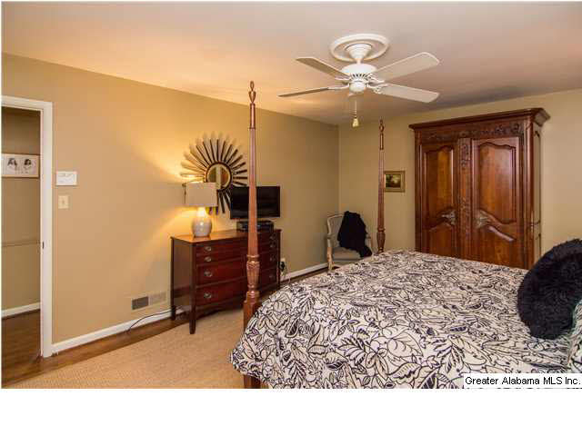 3504 Crestbrook Road Birmingham, AL 35223 - Photo 21 of 32