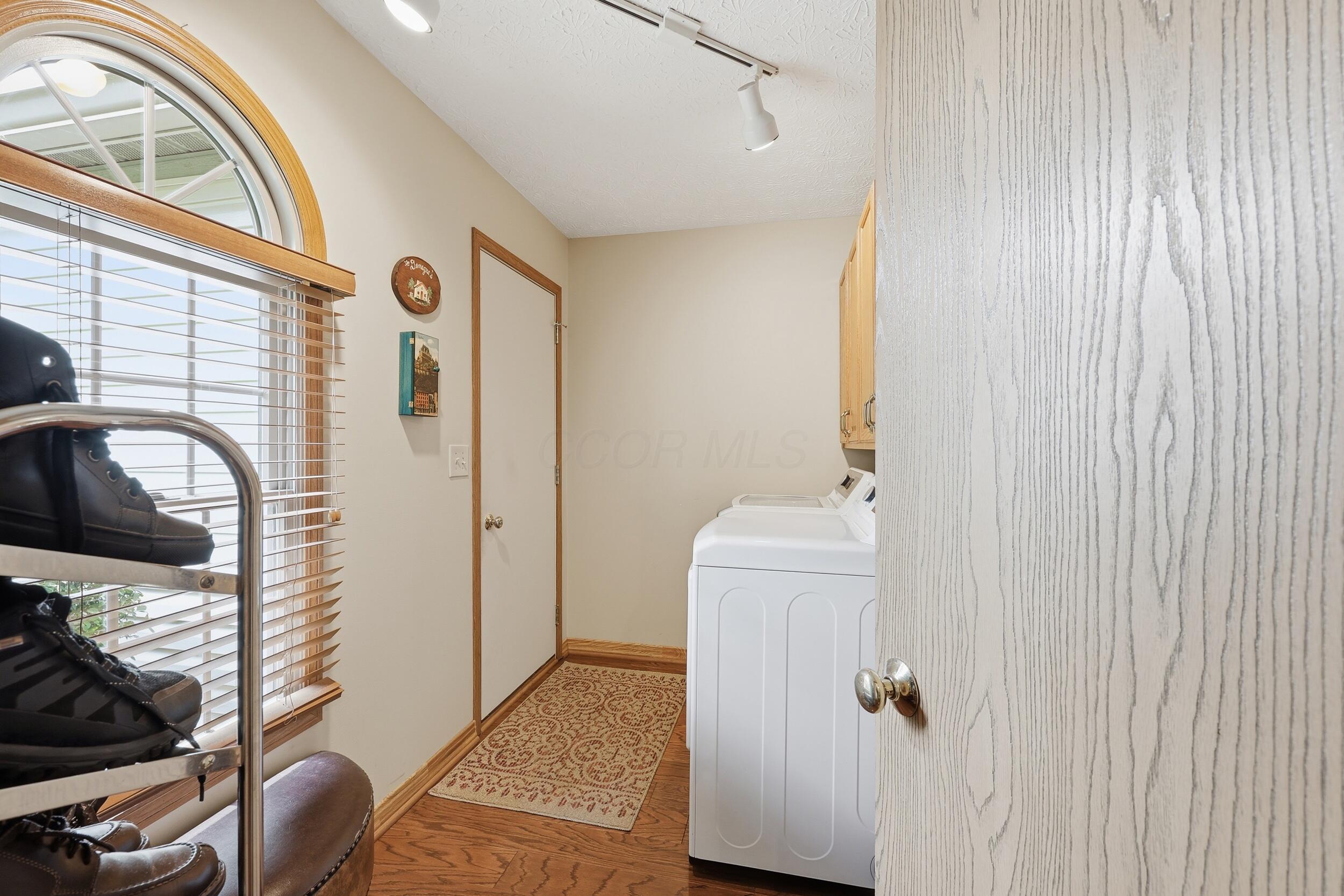 5867 Sandy Rings Lane Dublin, OH 43016 - Photo 7 of 36