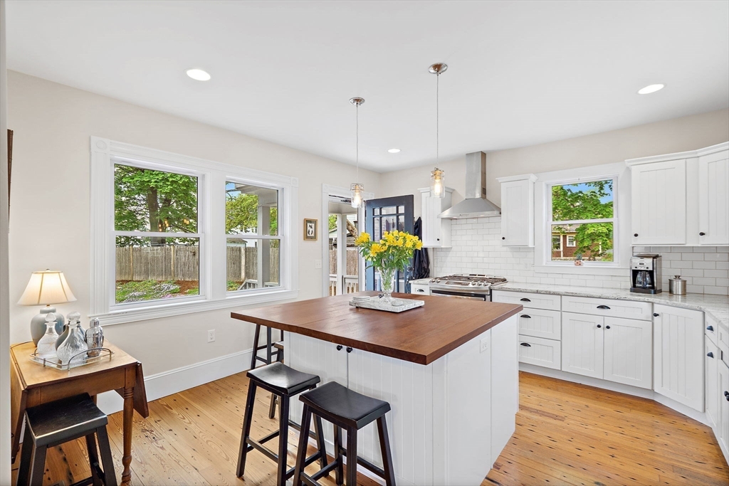 18 O'Neil Street Hudson, MA 01749 - Photo 11 of 40