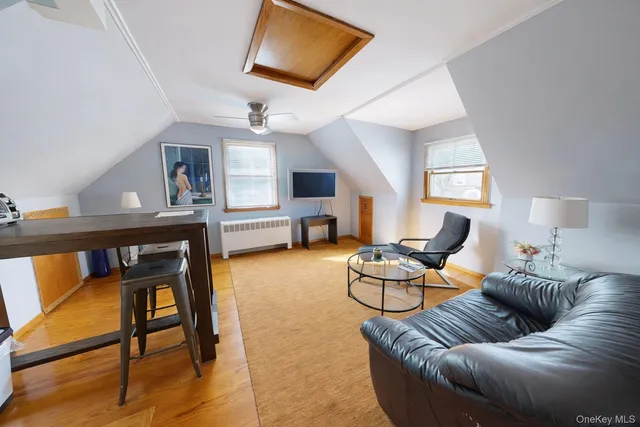 $949,000 | 1762 Broadway, New Hyde Park, NY 11040