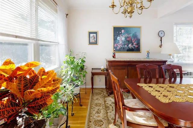 $949,000 | 1762 Broadway, New Hyde Park, NY 11040