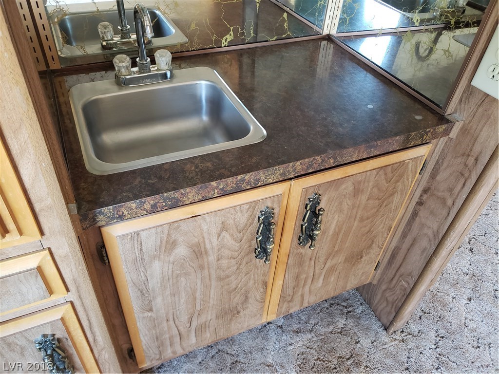 2171 West Quail Run Road Pahrump, NV 89060 - Photo 18 of 39 Gallery Image 18