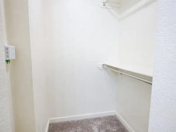 $1,950 | 21155 Gosling Road, Unit 3B, Spring, TX 77388