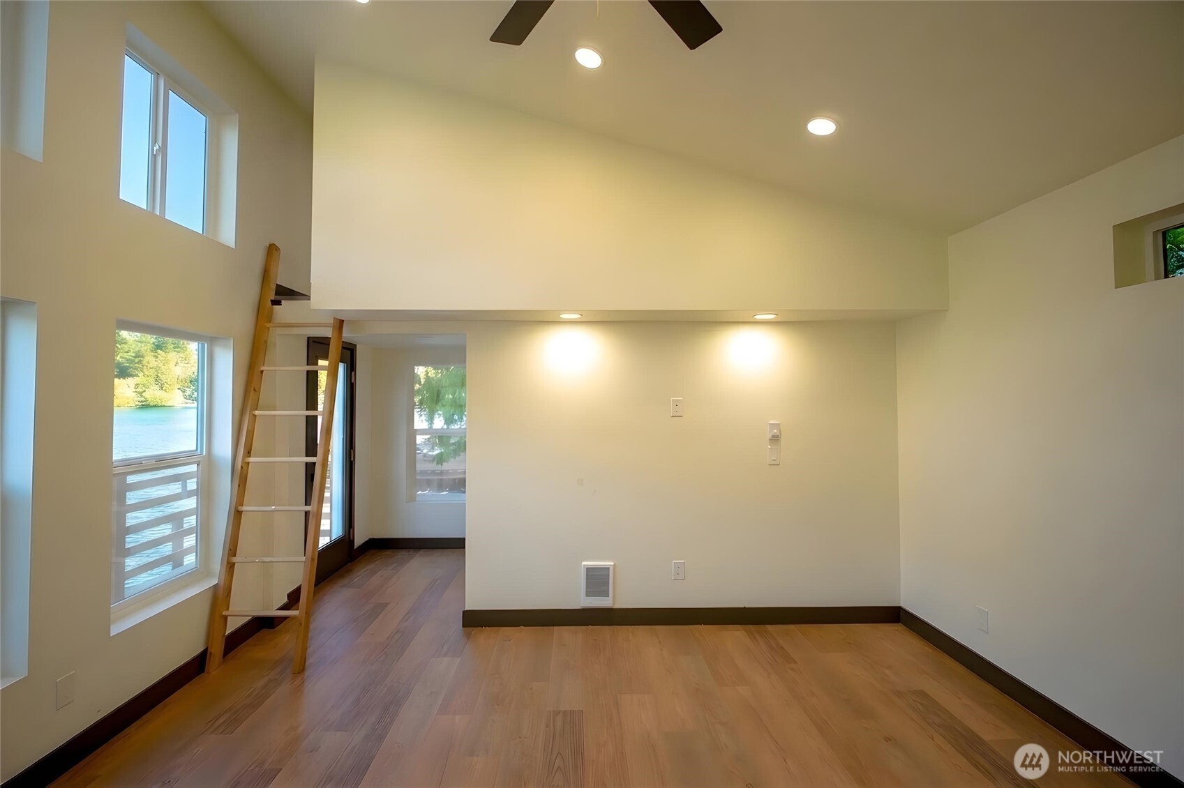 570 South Shore Road Port Angeles, WA 98363 - Photo 15 of 40