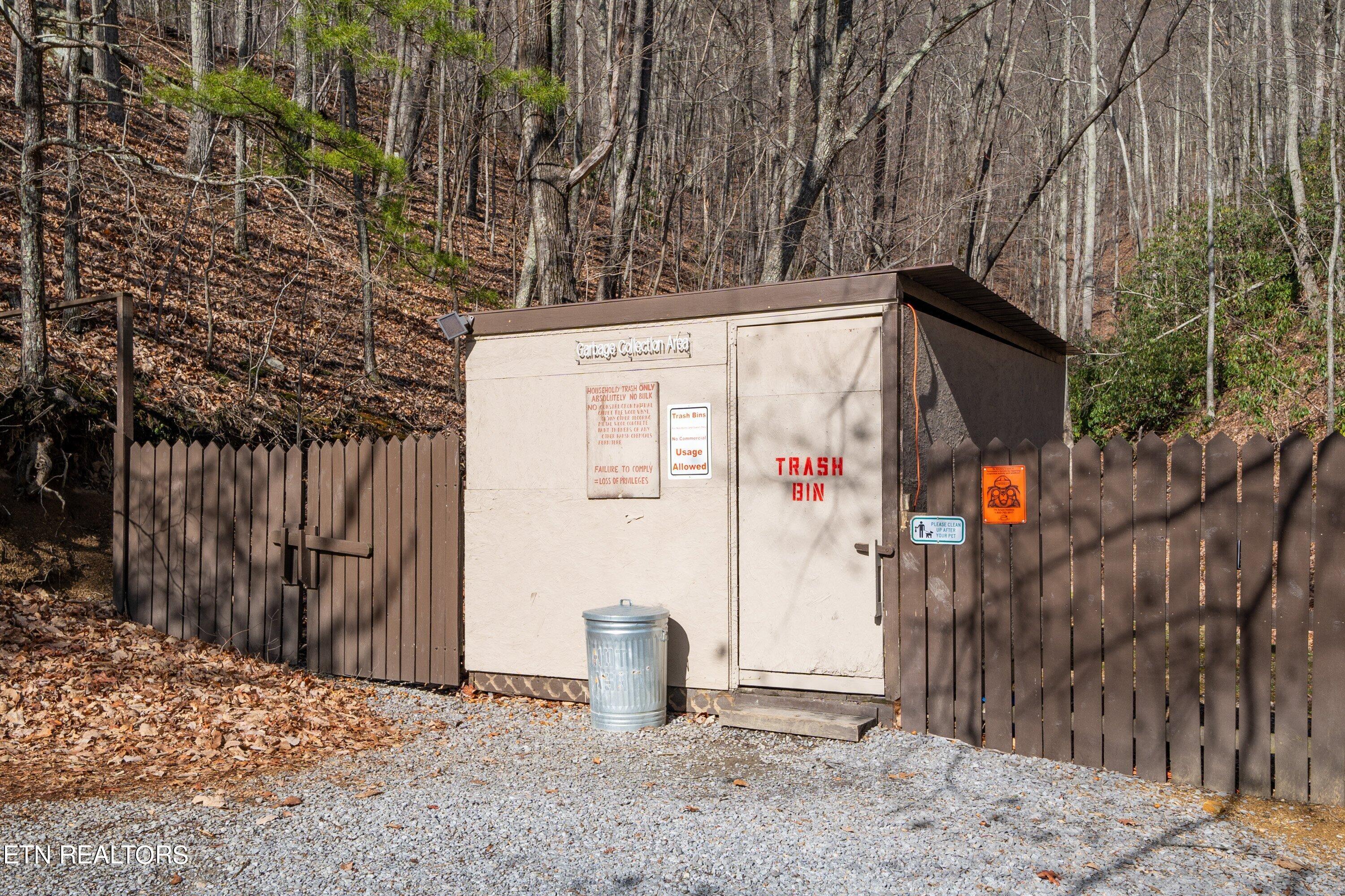 1081 Cove Road, Unit 933 Sevierville, TN 37876 - Photo 36 of 41 EMC-933-38