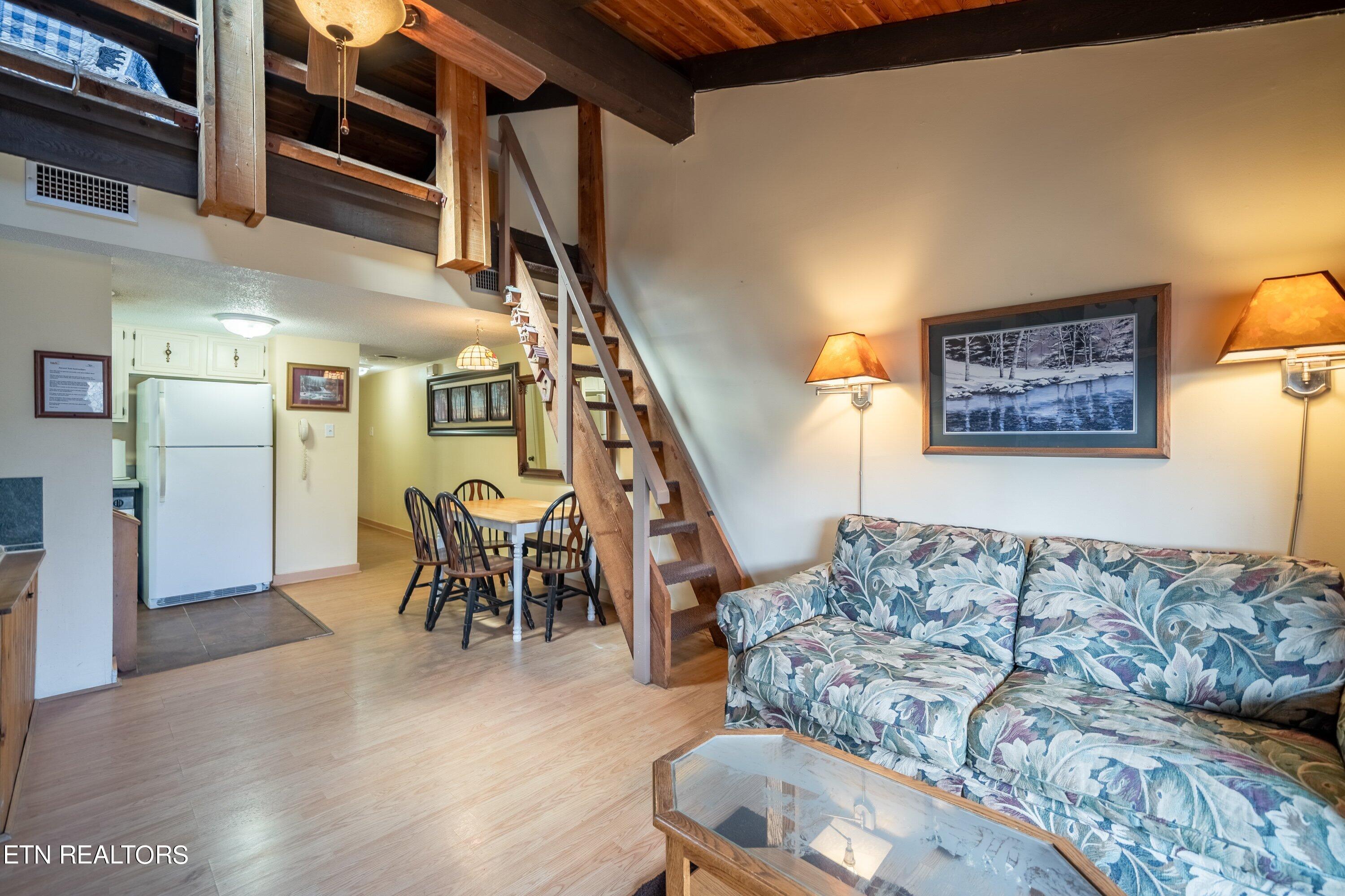 1081 Cove Road, Unit 933 Sevierville, TN 37876 - Photo 6 of 41 EMC-933-8