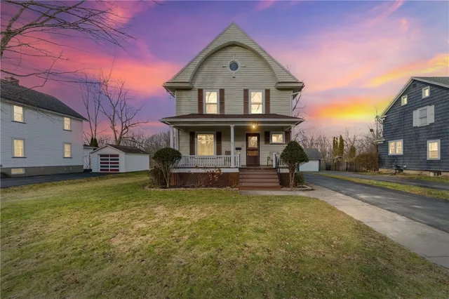 $309,900 | 373 Genesee Street, Avon, NY 14414