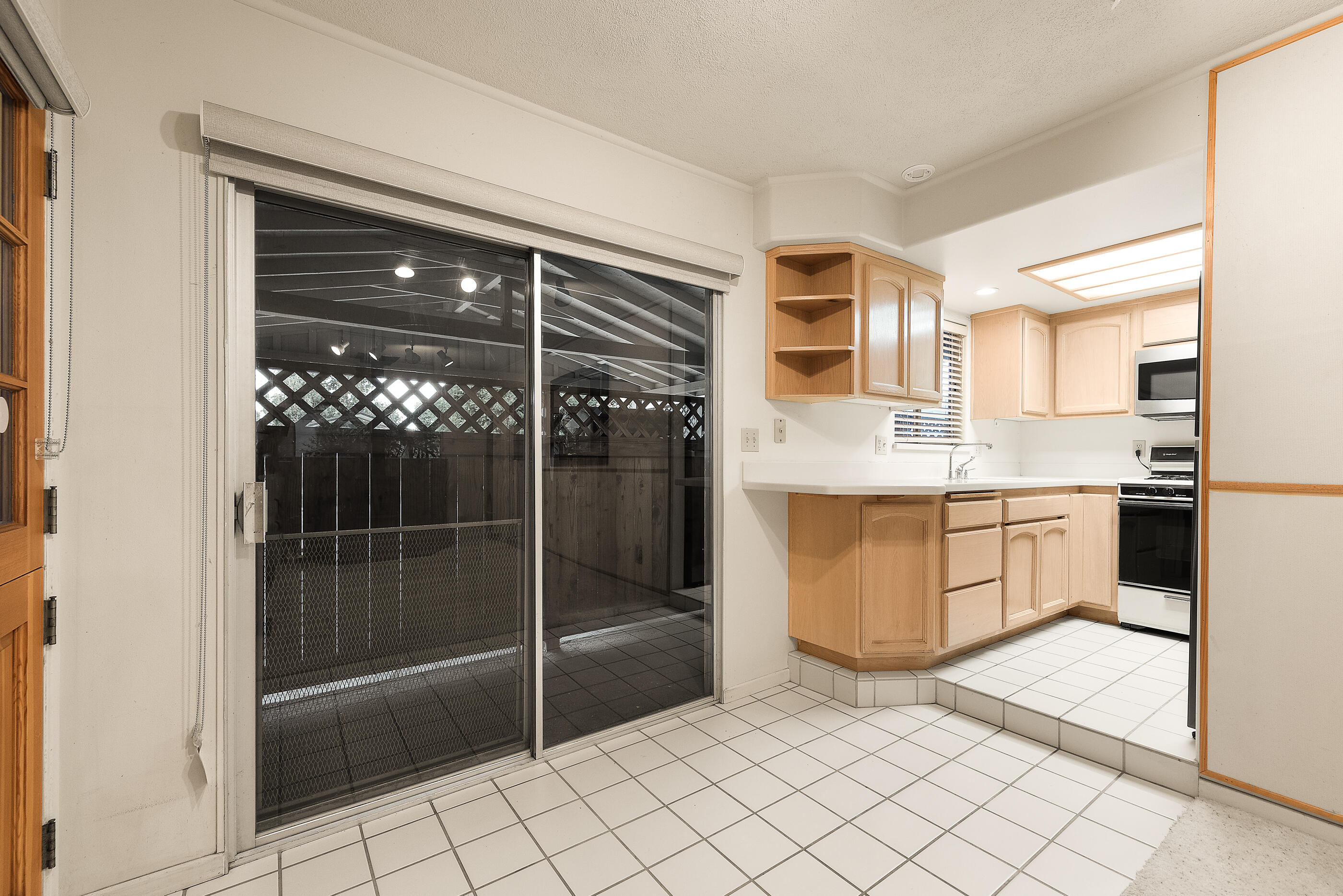 963 North San Marcos Road Santa Barbara, CA 93111 - Photo 43 of 48 40