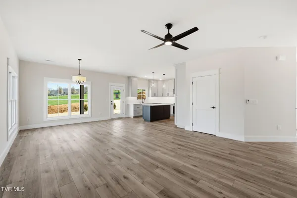 $469,000 | 310 Monroe Drive, Bristol, TN 37620