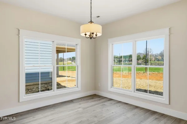 $469,000 | 310 Monroe Drive, Bristol, TN 37620