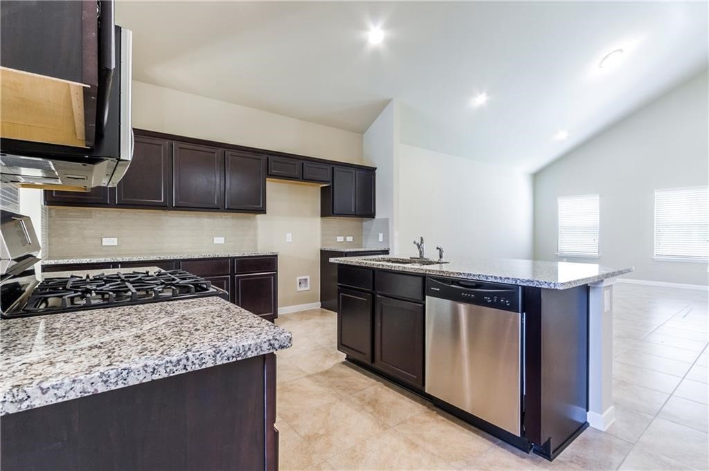 6521 Ranchito Drive Austin, TX 78744 - Photo 35 of 40