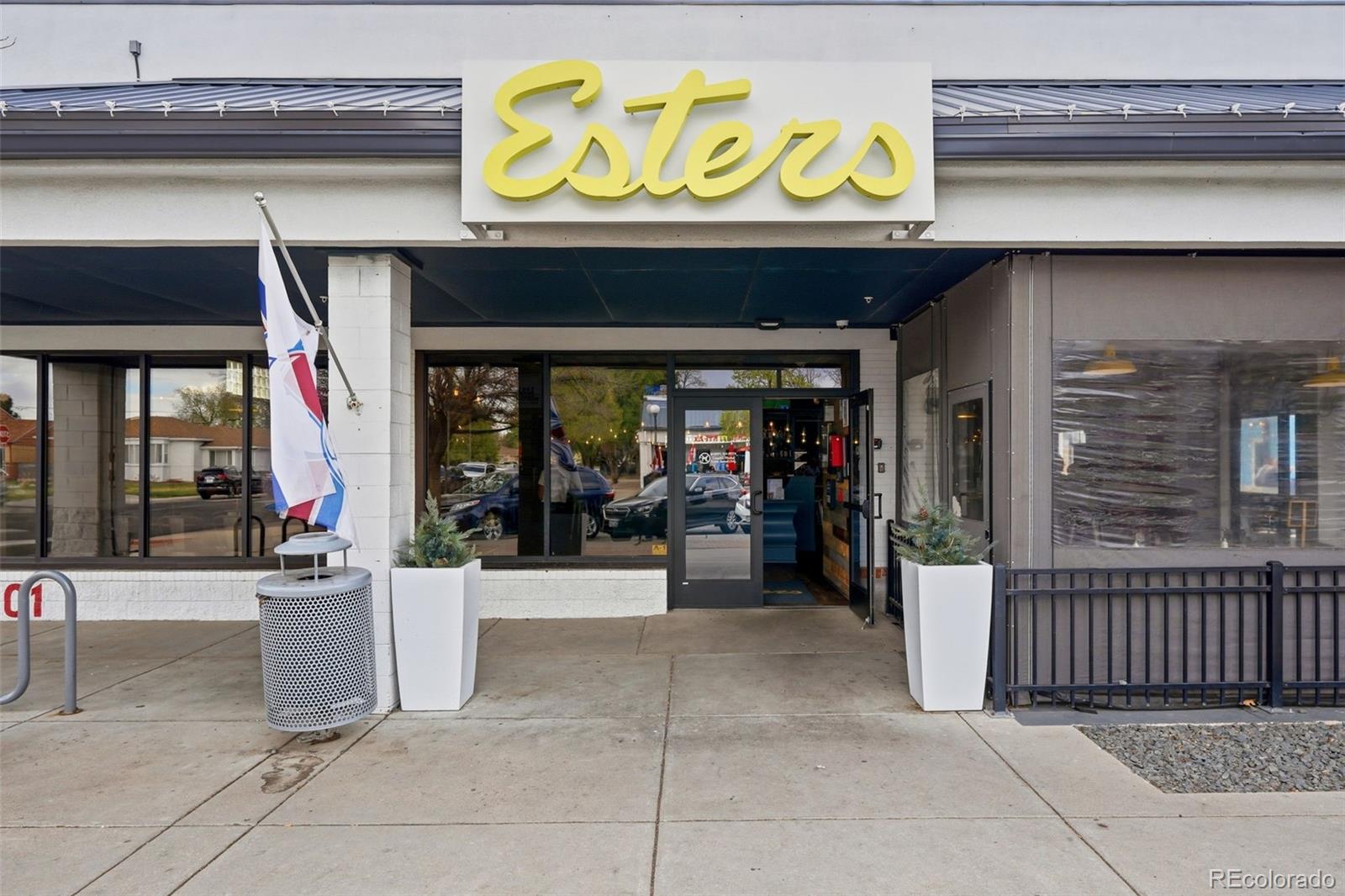 2815 Oneida Street Denver, CO 80207 - Photo 38 of 40