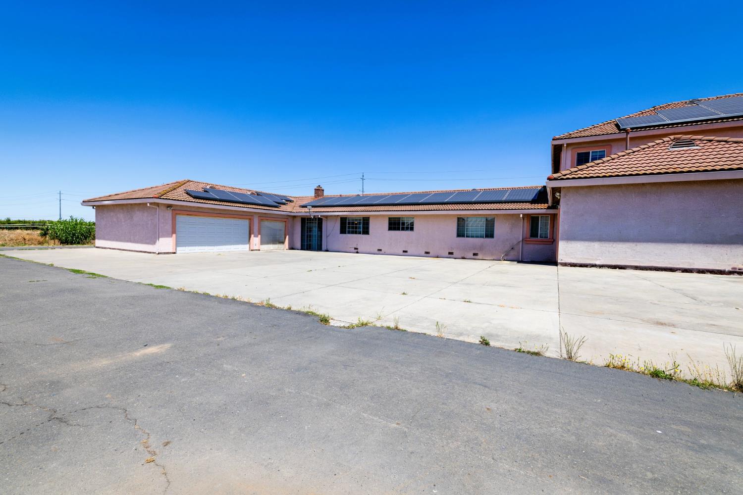 8088 Kammerer Road Elk Grove, CA 95757 - Photo 16 of 21