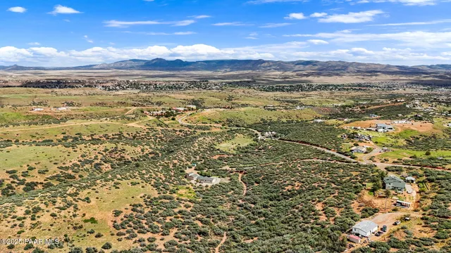 $499,994 | 490 Hideaway Drive, Dewey-Humboldt, AZ 86327