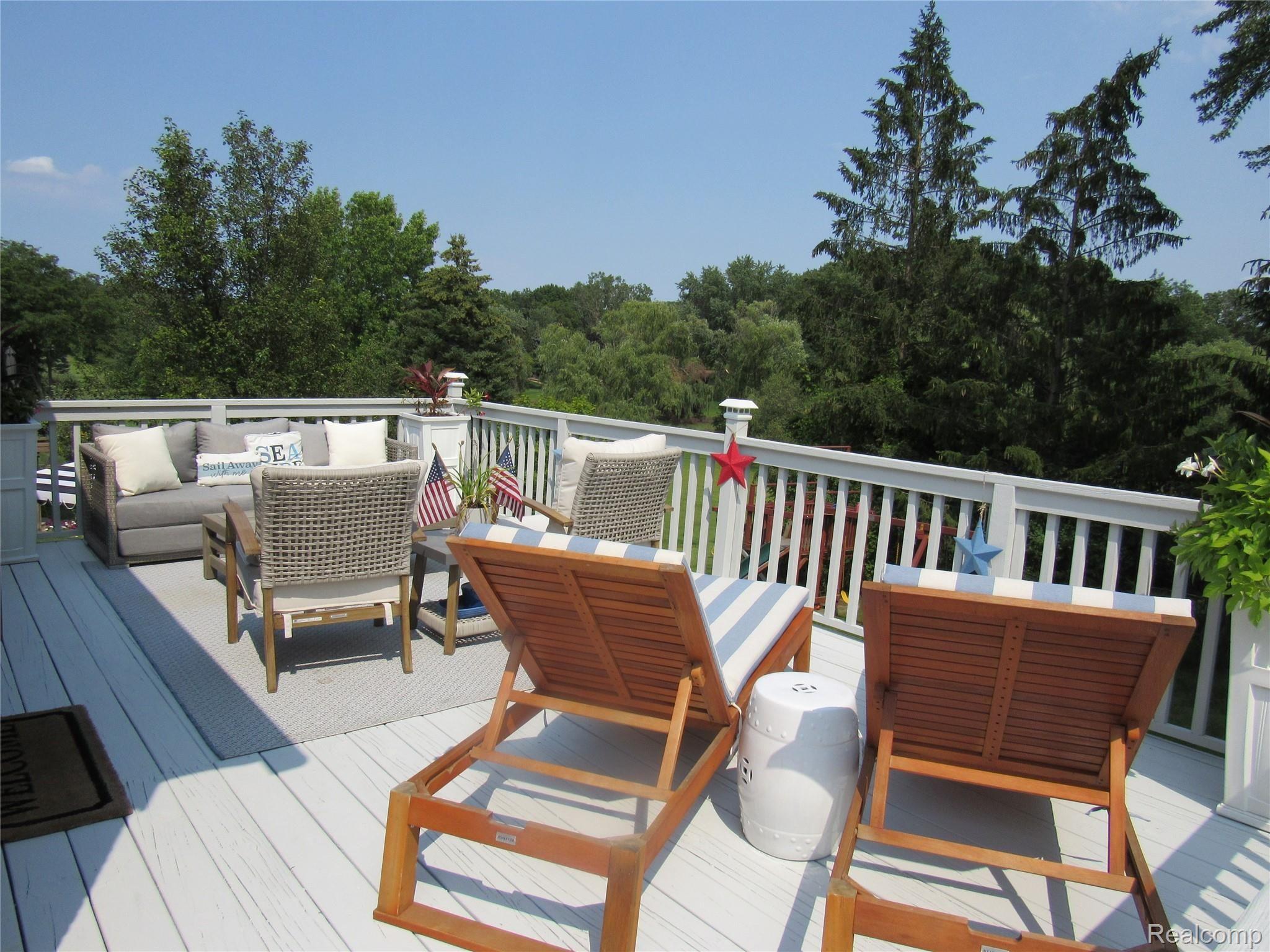 36228 Smithfield Road Farmington, MI 48335 - Photo 59 of 67 IMG_1174.JPG
