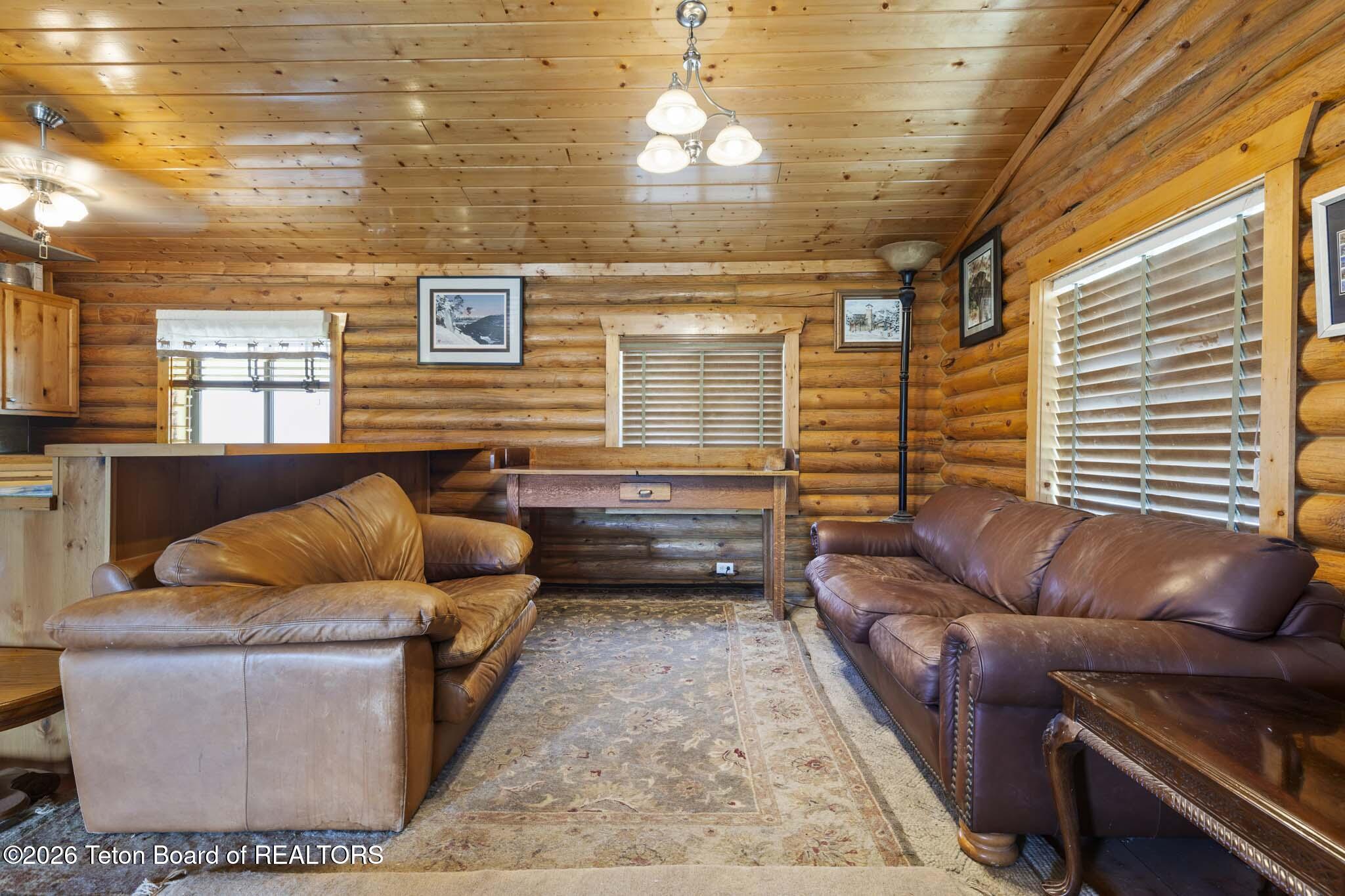 4589 Pinnacle Trail Victor, ID 83455 - Photo 5 of 19 6V2A3666(1)