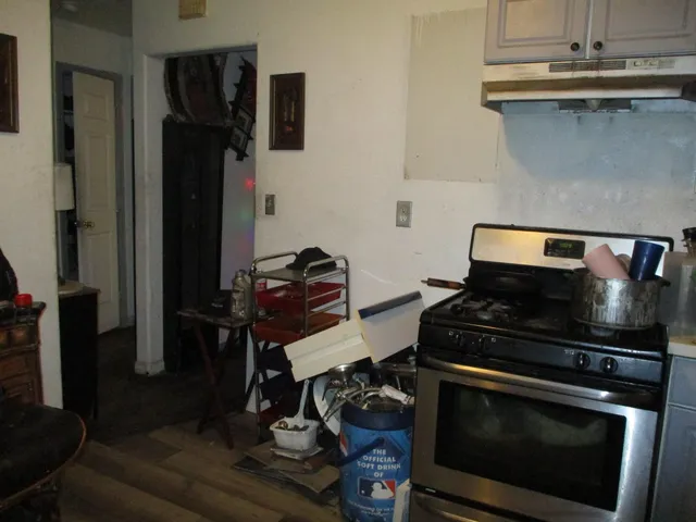 $349,500 | 405 East Cleveland Street, Stockton, CA 95204