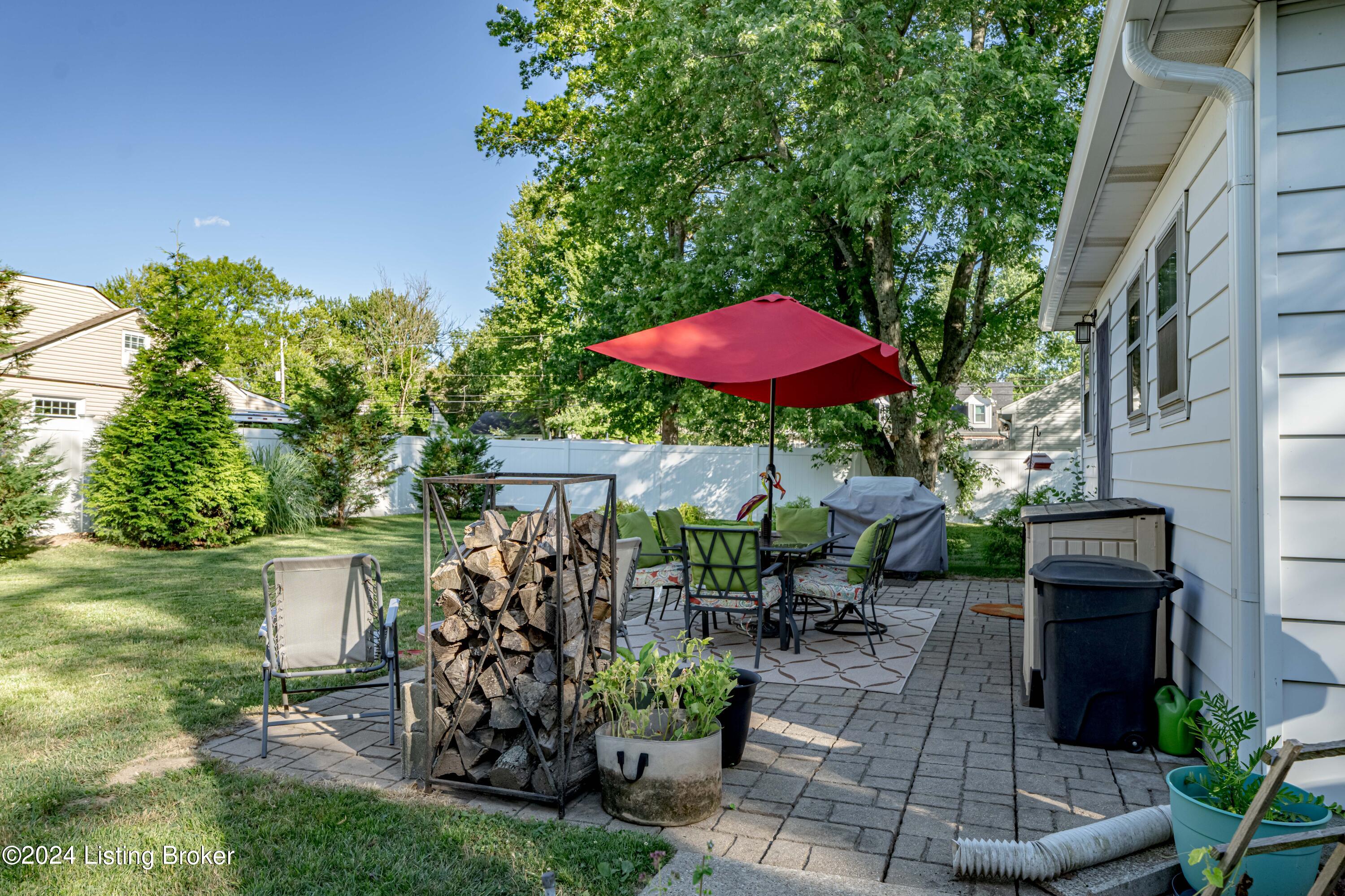 405 Evergreen Road Louisville, KY 40223 - Photo 45 of 55 Patio area