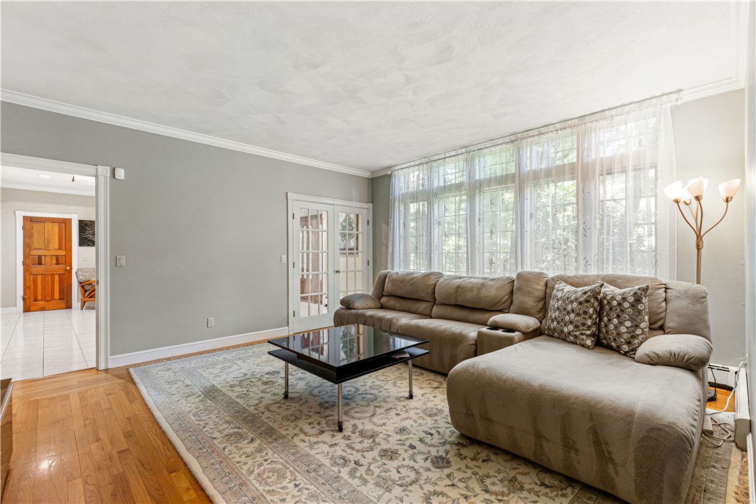 7 Kings Row Cumberland, RI 02864 - Photo 33 of 50